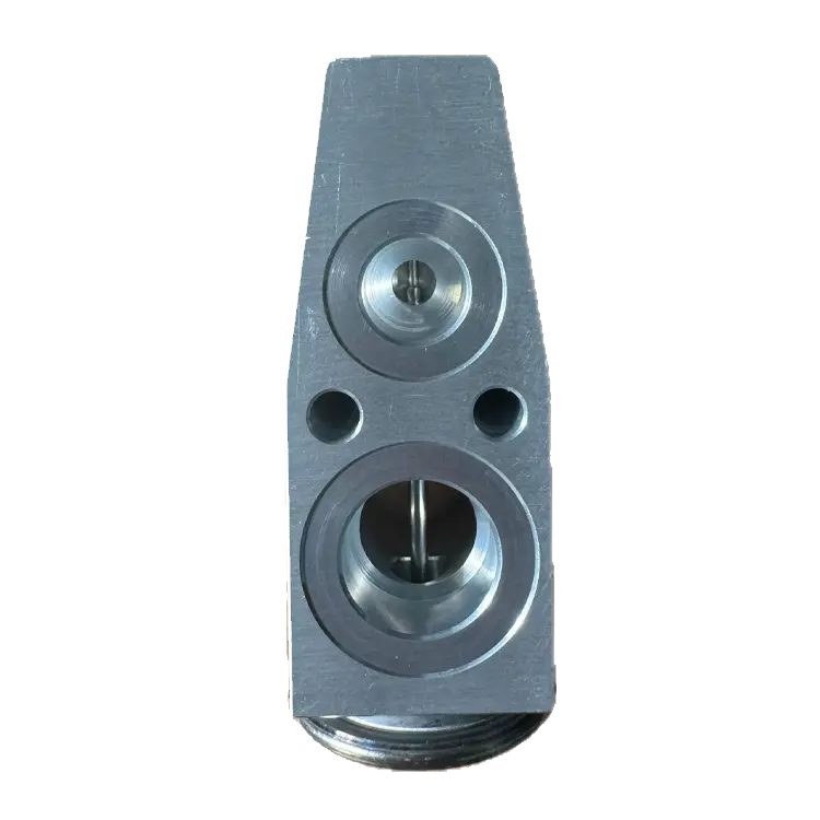 OEM 1634 Expansion Valve for Freightliner / Volvo / Kenworth